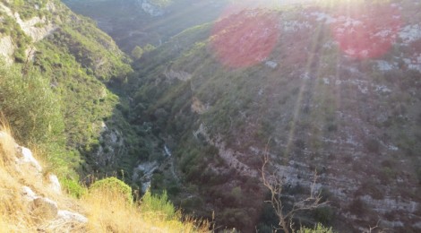 Grotta Burritta e le concerie di Cava Carosello, Noto (SR)